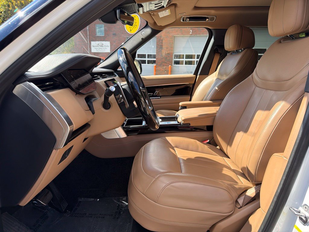 Used 2023 Land Rover Range Rover SE AWD/4WD image 15