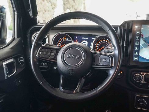 Used 2022 Jeep Wrangler Unlimited Sport AWD/4WD image 15