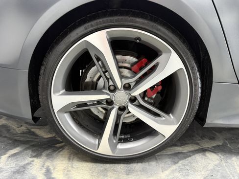 Used 2014 Audi RS 7 Prestige AWD/4WD image 31