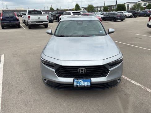 Used 2023 Honda Accord EX image 8