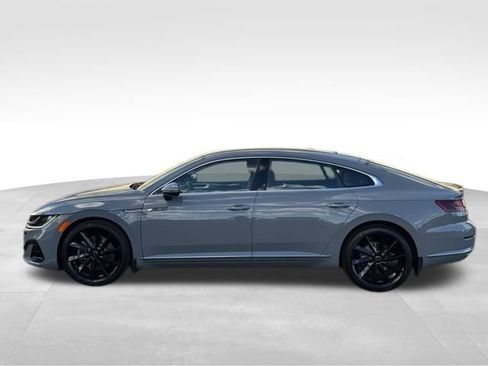 Used 2023 Volkswagen Arteon SE image 4