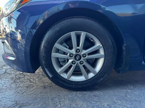 Used 2015 Hyundai Sonata SE w/ Option Group 09 FWD image 27