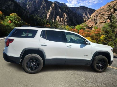 Used 2023 GMC Acadia AT4 w/ Technology Package AWD/4WD image 2