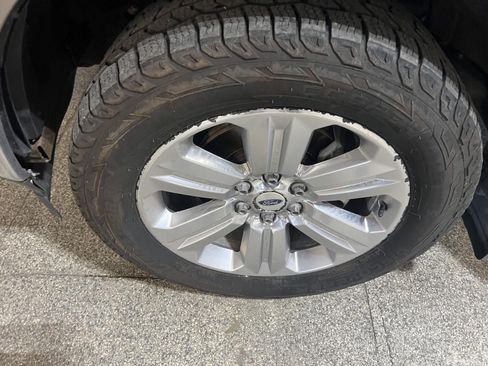 Used 2019 Ford F150 Lariat AWD/4WD image 27