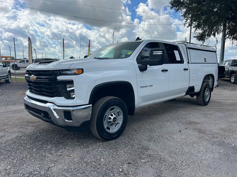 Used 2024 Chevrolet Silverado 2500 W/T w/ WT Convenience Package image 7