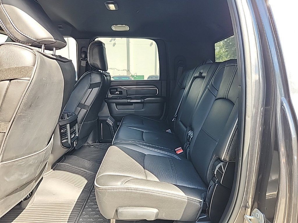 Used 2023 RAM 2500 Limited AWD/4WD image 3
