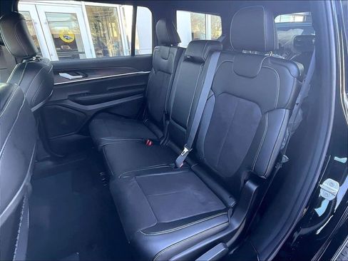 New 2026 Jeep Grand Cherokee L 4WD image 15