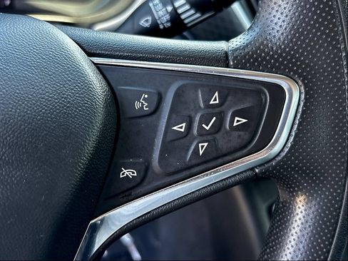 Used 2024 Chevrolet Malibu LT FWD image 14