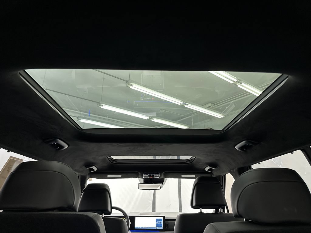 Used 2025 Hyundai Santa Fe Calligraphy FWD image 23