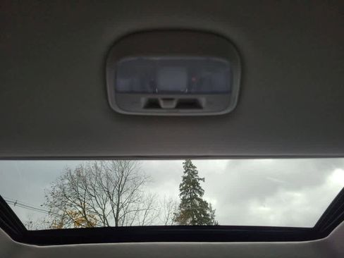 Certified 2025 Subaru Outback Limited w/ Popular Package #2 image 12