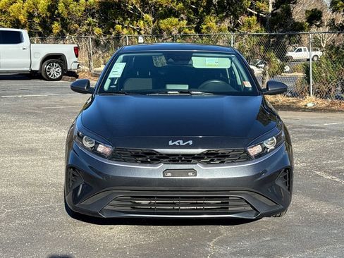 Used 2017 Hyundai Santa Fe Limited image 8