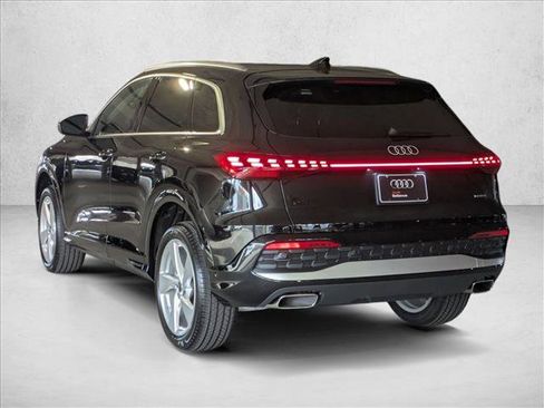 New 2025 Audi Q5 Premium Plus image 8