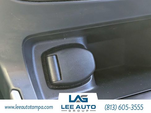 Used 2019 Nissan Sentra SV FWD image 19