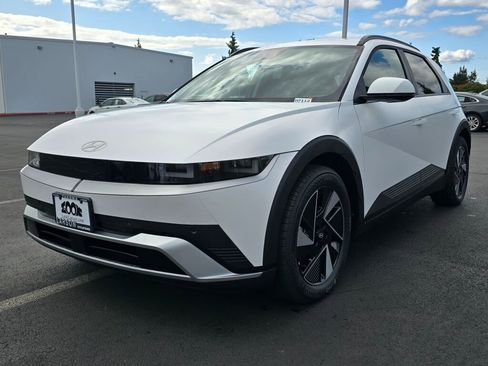 New 2025 Hyundai Ioniq 5 SEL image 8