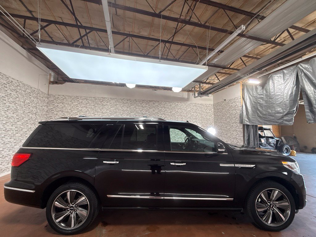 Used 2019 Lincoln Navigator L Reserve w/ Cargo Package AWD/4WD image 8