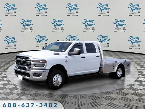 New 2025 RAM 3500 Tradesman w/ Chrome Appearance Group image 1