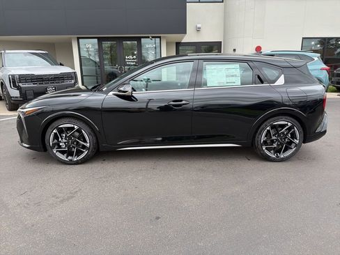 New 2026 Kia K4 GT-Line FWD image 2