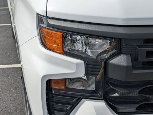 New 2025 Chevrolet Silverado 1500 W/T image 10