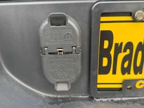 Used 2021 Jeep Gladiator Rubicon image 8