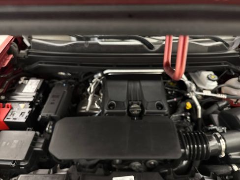 Used 2025 Chevrolet Colorado Trail Boss AWD/4WD image 20