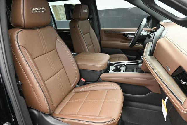 New 2026 Chevrolet Tahoe High Country AWD/4WD image 31