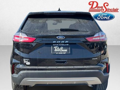 Used 2024 Ford Edge SEL w/ Convenience Package image 8