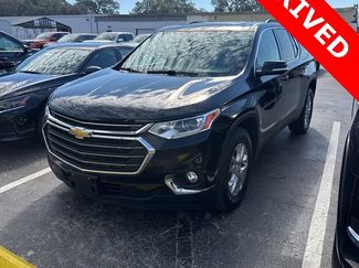 Used 2020 Chevrolet Traverse LT video 1