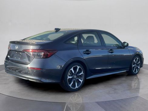 Used 2025 Honda Civic Sport Touring image 6