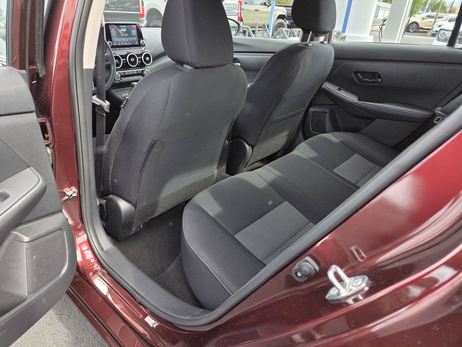 Used 2025 Nissan Sentra SV FWD image 14