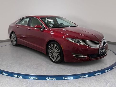 Used 2014 Lincoln MKZ Hybrid FWD image 4