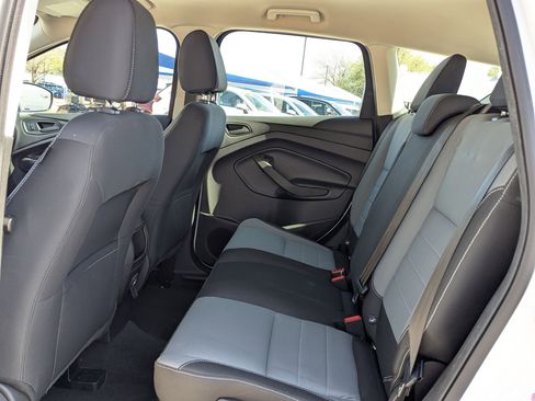 Used 2017 Ford Escape S image 12