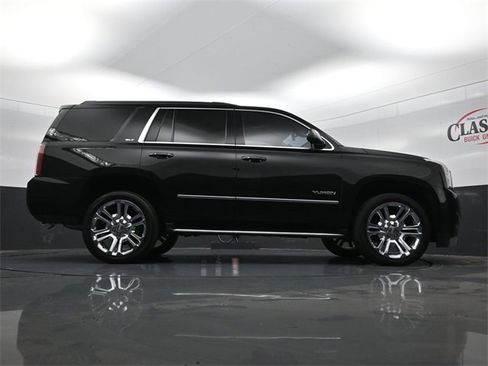 Used 2020 GMC Yukon SLT w/ Premium Edition image 28