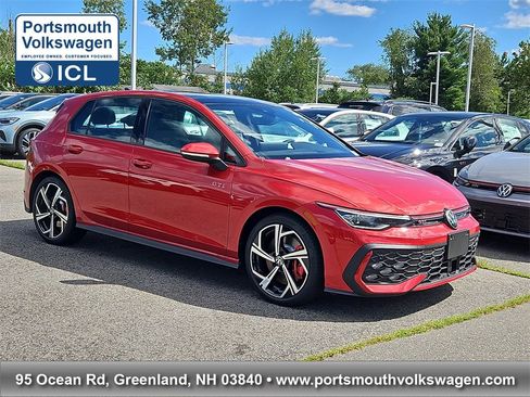 New 2025 Volkswagen GTI SE image 1