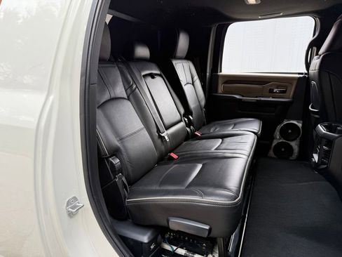 Used 2022 RAM 2500 Limited w/ Towing Technology Group image 30