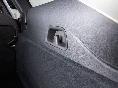 Certified 2025 Volvo XC60 B5 Plus w/ Climate Package image 46