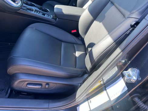 Used 2025 Honda Civic Sport image 18