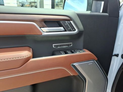 New 2026 GMC Sierra 1500 Denali Ultimate AWD/4WD image 14