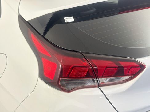 Used 2020 Hyundai Veloster 2.0 Premium FWD image 35