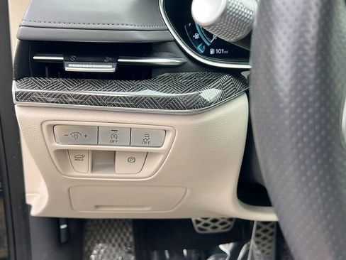 Used 2023 Genesis G80 3.5T Sport image 23