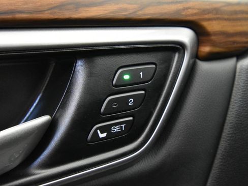 Used 2022 Honda CR-V EX-L image 30