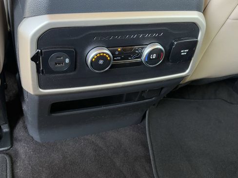 Certified 2023 Ford Expedition XLT AWD/4WD image 22