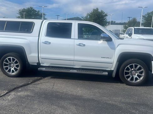Used 2017 GMC Sierra 1500 Denali AWD/4WD image 4