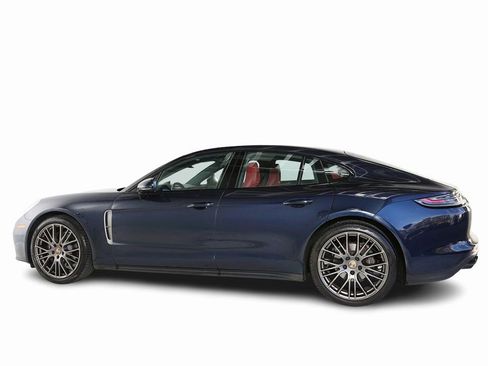 Used 2023 Porsche Panamera 4 Platinum Edition AWD/4WD image 5