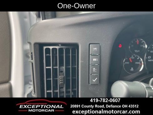Used 2025 GMC Savana 2500 w/ Driver Convenience Package RWD image 19
