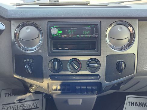 Used 2008 Ford F250 FX4 image 18