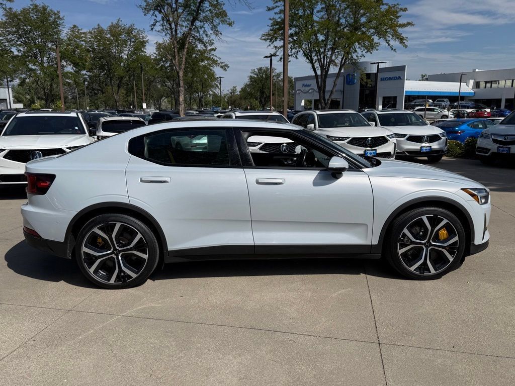 Used 2022 Polestar Polestar 2 w/ Performance Package AWD/4WD image 3