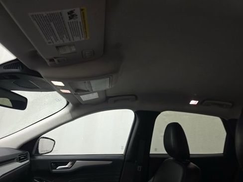 Used 2023 Ford Escape Platinum image 14