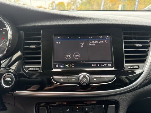 Used 2022 Buick Encore Preferred w/ Safety Package image 14