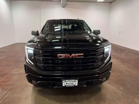 Used 2023 GMC Sierra 1500 Elevation w/ Preferred Package image 40