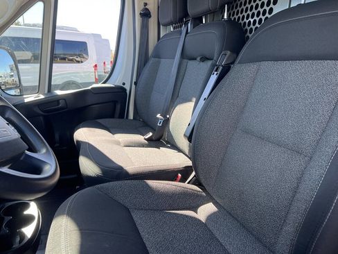 Used 2020 RAM ProMaster 2500 w/ Interior Convenience Group image 18